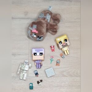 ⛏️ Minecraft Toy Bundle -Walmart exclusive Funko Pops, Mini-Figures, & Plush! ⛏️